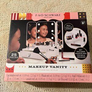 FAO Schwarz Makeup Vanity Kit NEW